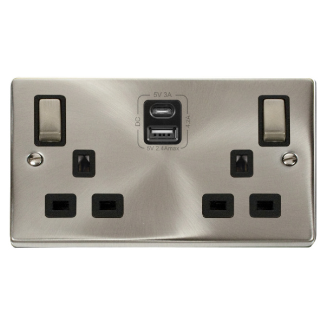 Satin Chrome Double Plug Socket With USB A & C Charging Ports with black inserts